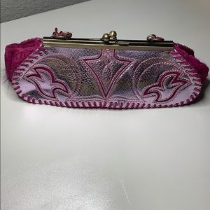 LOOP CLUTCH - Super cute pink bag